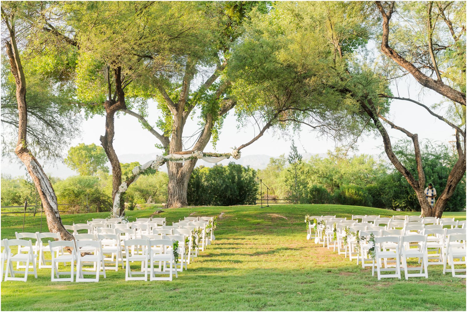outdoor ceremony on the lawn at La Mariposa Tucson by Christy Hunter Photography