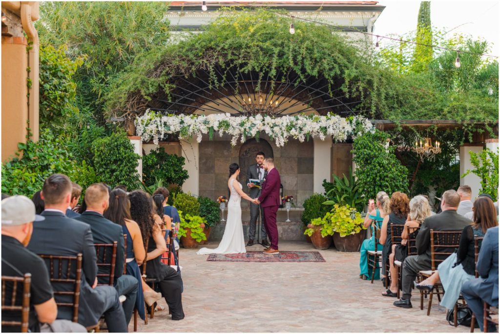 courtyard ceremony in garden for Stillwell House wedding
