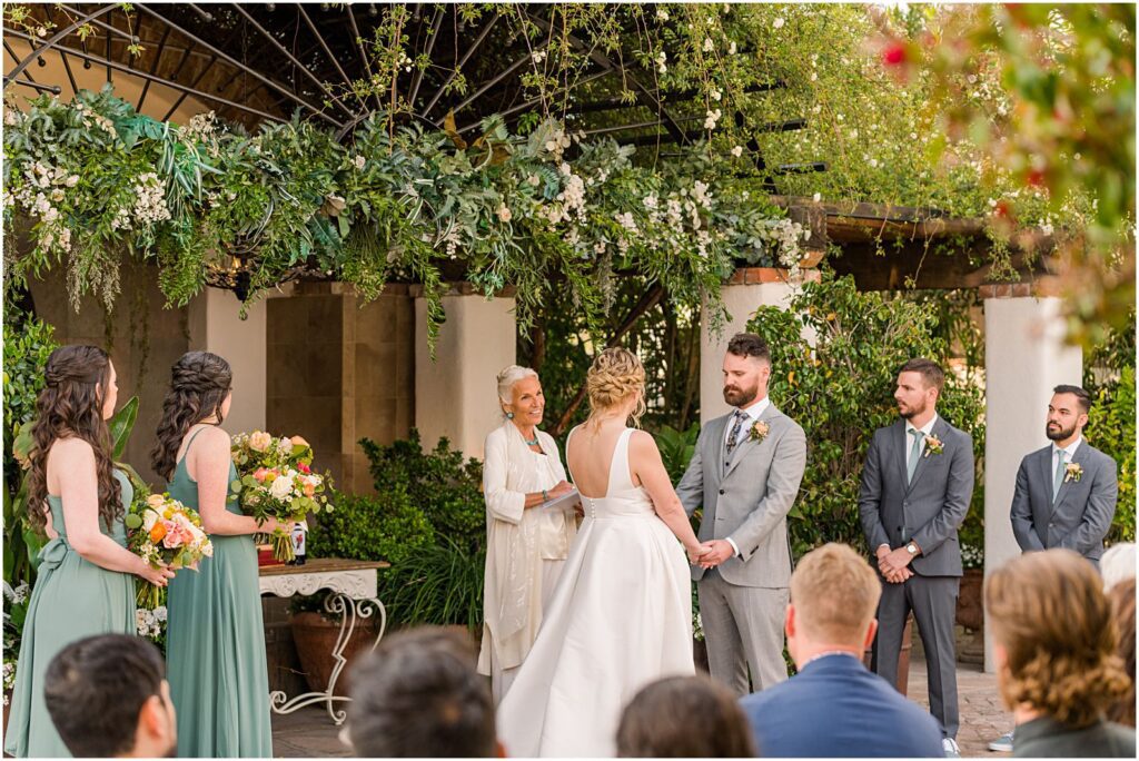 spring wedding at Stillwell House and Gardens in Tucson, AZ