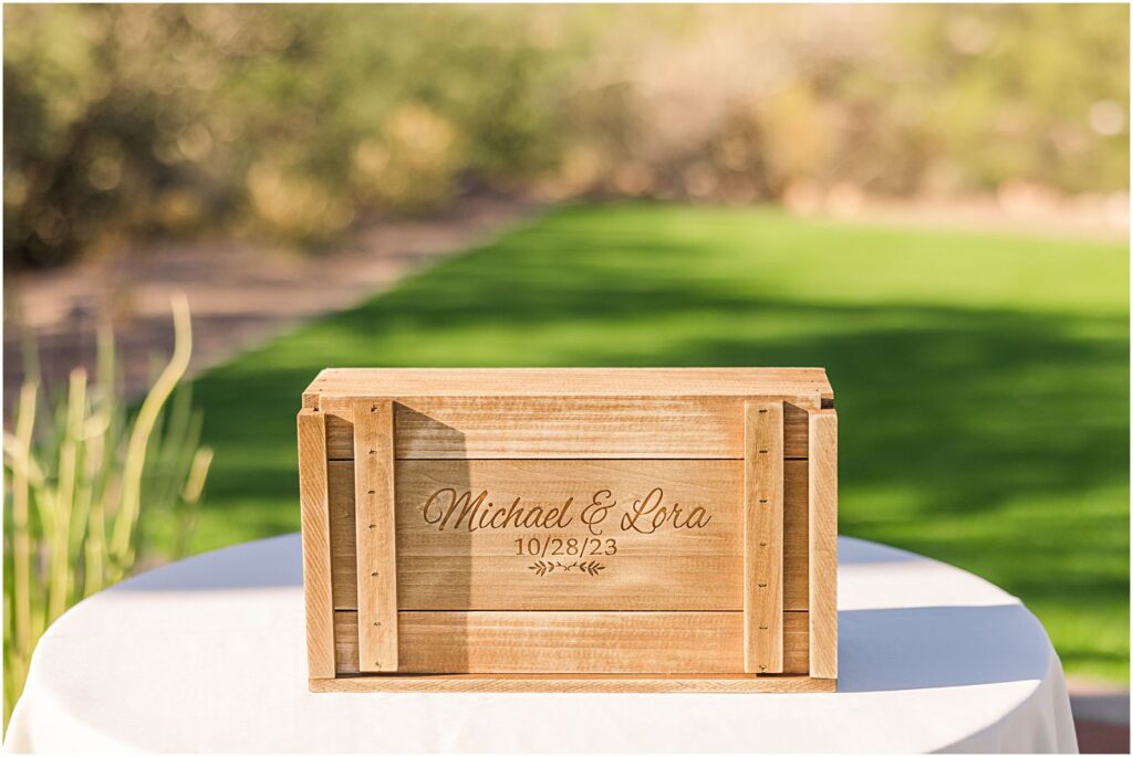 custom wooden wine box for wedding ceremony